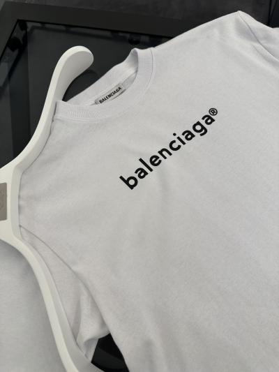 Balenciaga Beyaz Baskılı Tshirt