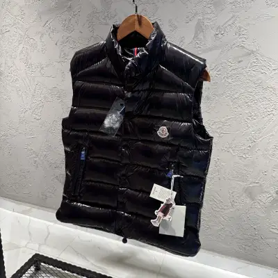 Moncler Siyah Parlak Yelek