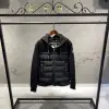 Moncler Siyah Kapşonlu Ceket