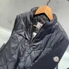 Moncler Siyah Ceket