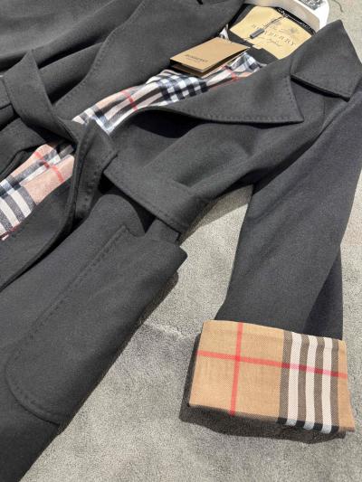 Burberry Siyah Kaşe Ceket