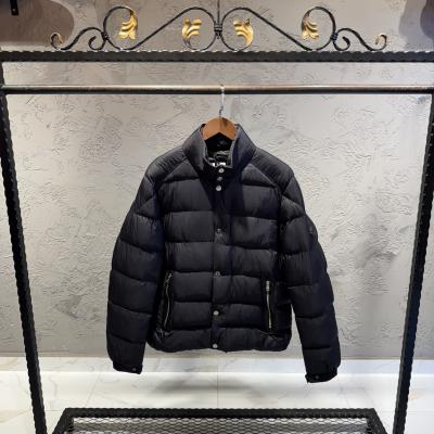 Moncler Simetrik Kesim Siyah Şişme Mont