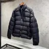 Moncler Simetrik Kesim Siyah Şişme Mont