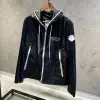 Moncler Beyaz Şeritli Siyah Yağmurluk