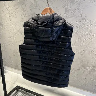 Moncler Siyah Parlak Yelek