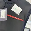 Prada Kırmızı Çizgili Siyah Tshirt