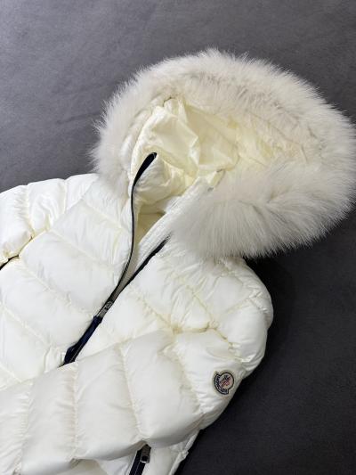 Moncler Şişme Beyaz Kürklü Mont