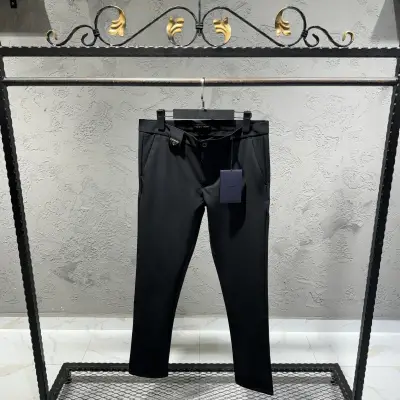 Prada Siyah Logolu Jogger Pantolon