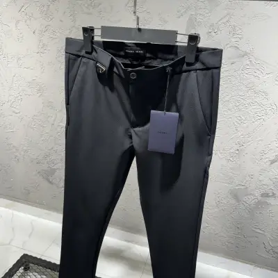 Prada Siyah Logolu Jogger Pantolon