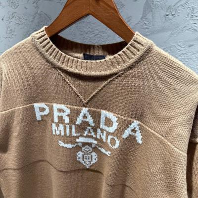 Prada Baskılı Kahve Triko Kazak