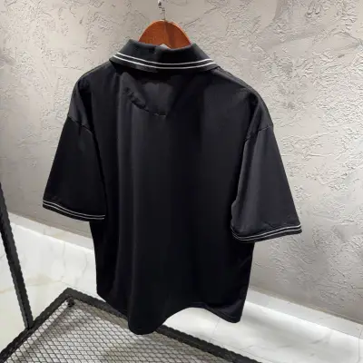 Prada Siyah Paraşüt Kumaş Yakalı Tshirt