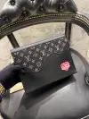 Louis Vuitton Desenli Siyah Clutch