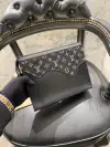 Louis Vuitton Desenli Siyah Clutch