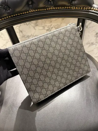 Gucci Logo Detaylı Clutch