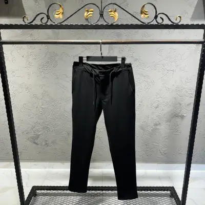 Dior Logo Detay Siyah Jogger