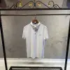 Burberry Beyaz Yakalı  Tshirt